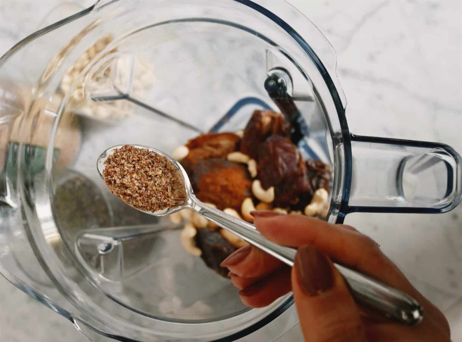 INSIDEOUT - Easy energy balls article