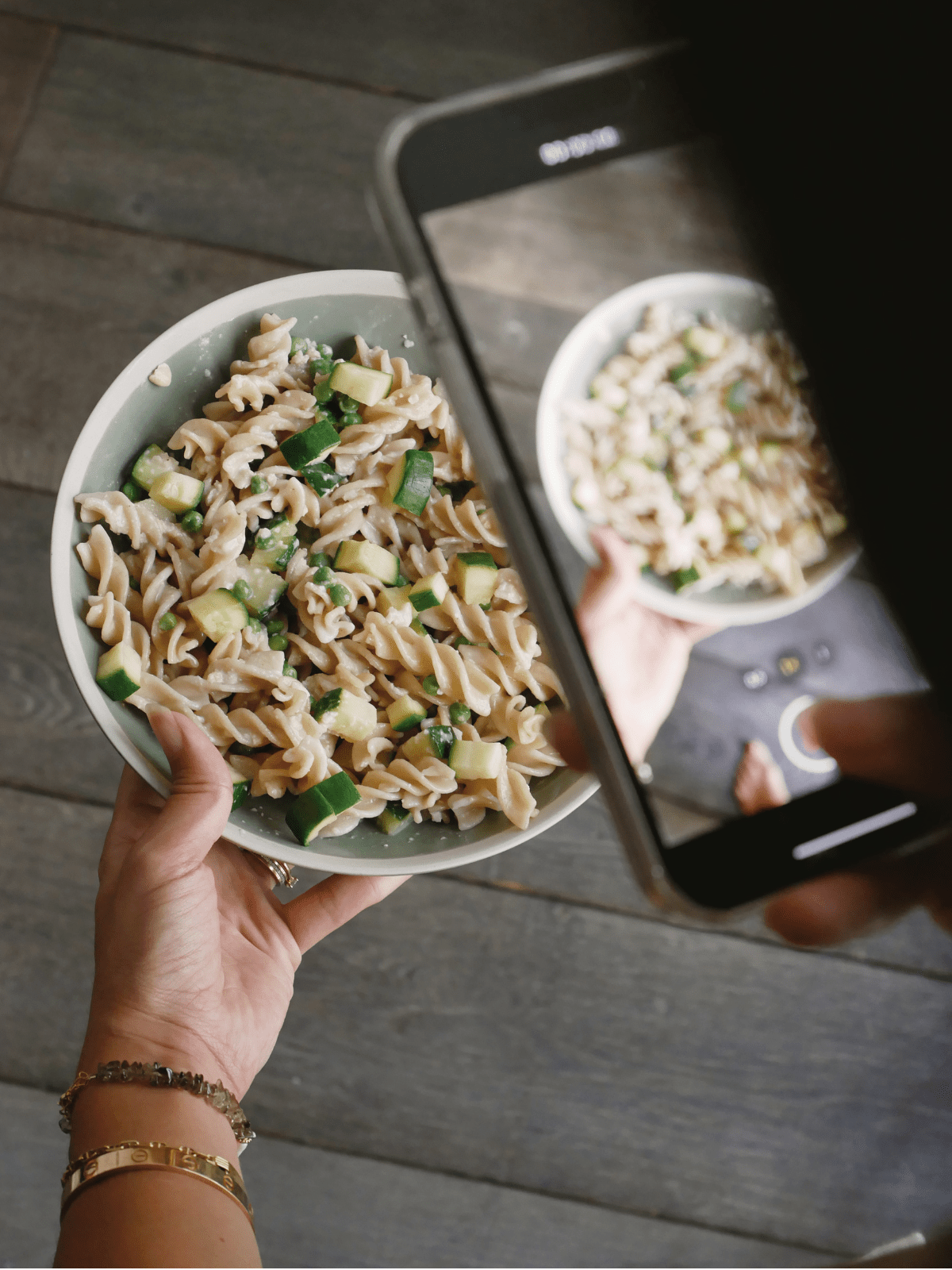 INSIDEOUT WELLNESS - Pâtes au parmesan végétal